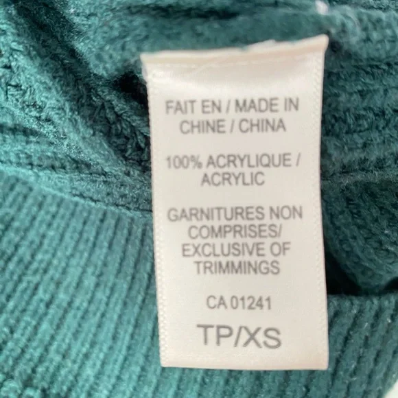 Sweater - Picture 3 of 3